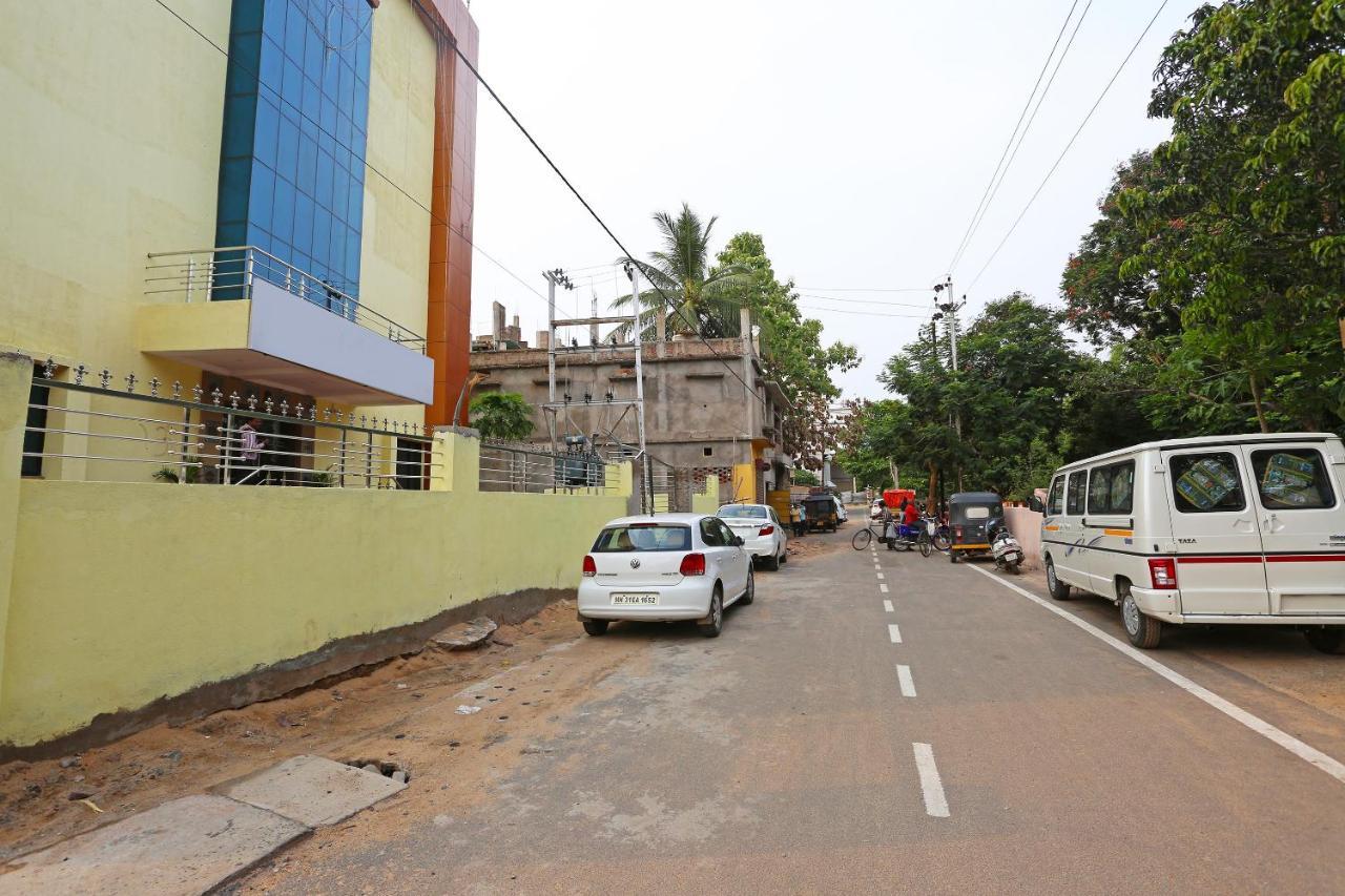 Hotel Railview Bhubaneswar Exterior photo